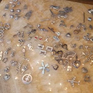 [SWAPPED] CRAFTY SUPPLIES!